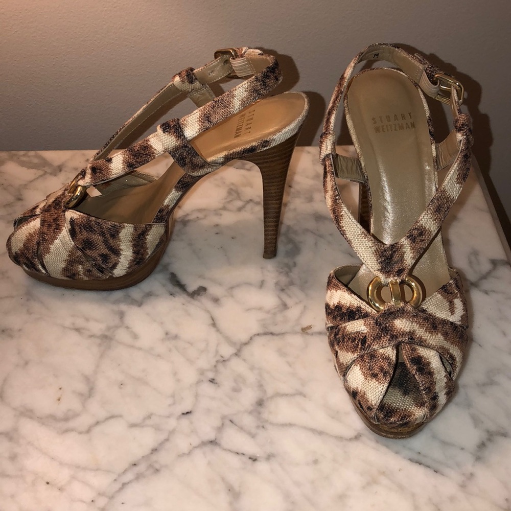 Stuart Weitzman Platform Sandals in Linen